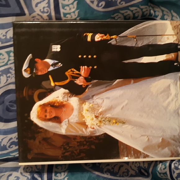 Book - Picture 8 of 8